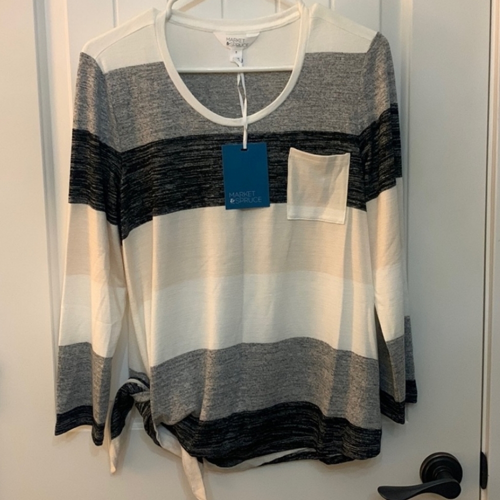 Market & spruce top-NWT